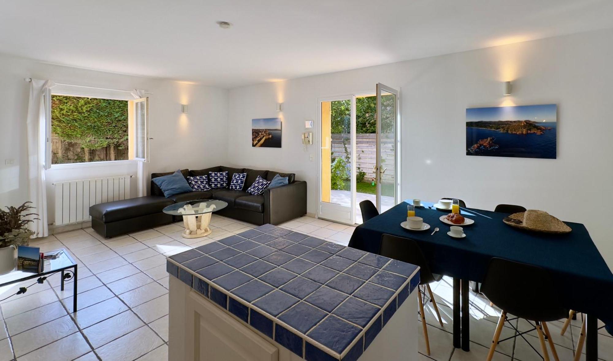Villa Marinette ฌวง-เลส์-แป็งส์ ภายนอก รูปภาพ